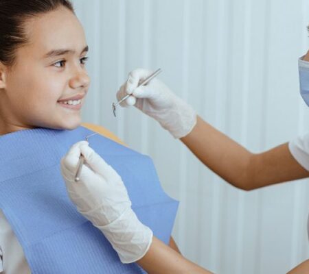 children's teeth cleaning